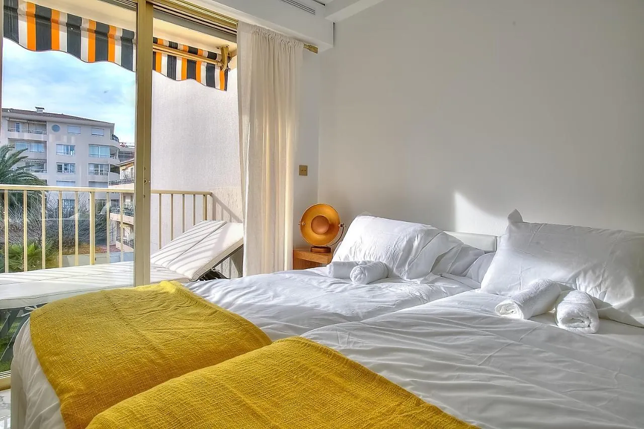 Luxury 4 Stars Apartment With 2 Terraces, Cannes Croisette 프랑스