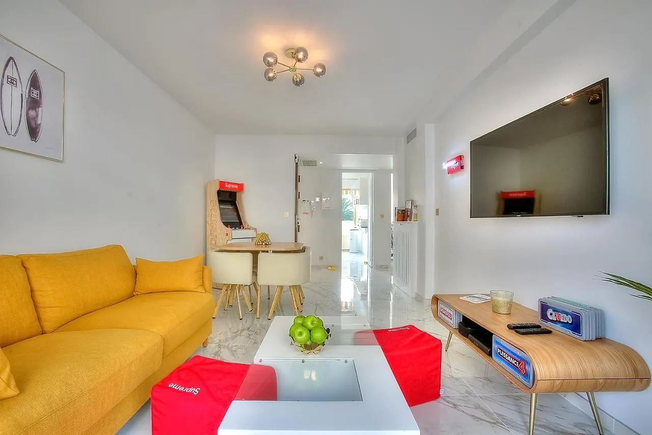 Luxury 4 Stars Apartment With 2 Terraces, Cannes Croisette