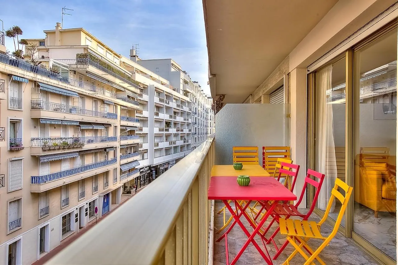 Luxury 4 Stars Apartment With 2 Terraces, Cannes Croisette