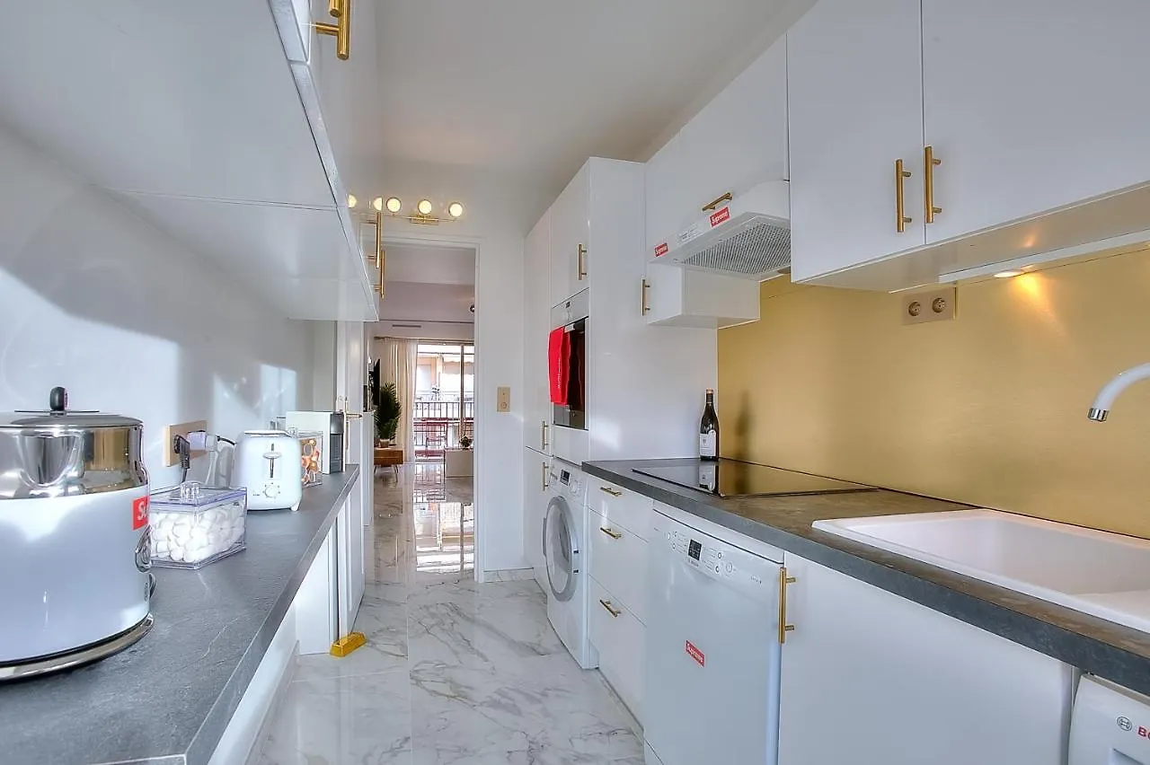 Luxury 4 Stars Apartment With 2 Terraces, Cannes Croisette 0*,  France