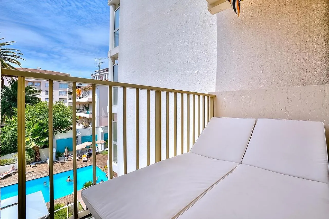 Luxury 4 Stars Apartment With 2 Terraces, Cannes Croisette