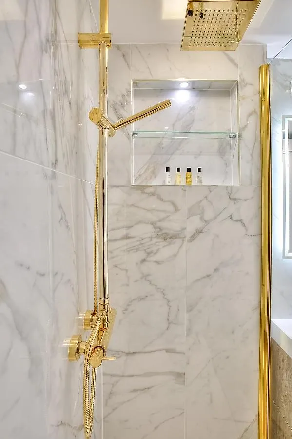 Luxury 4 Stars Apartment With 2 Terraces, Cannes Croisette