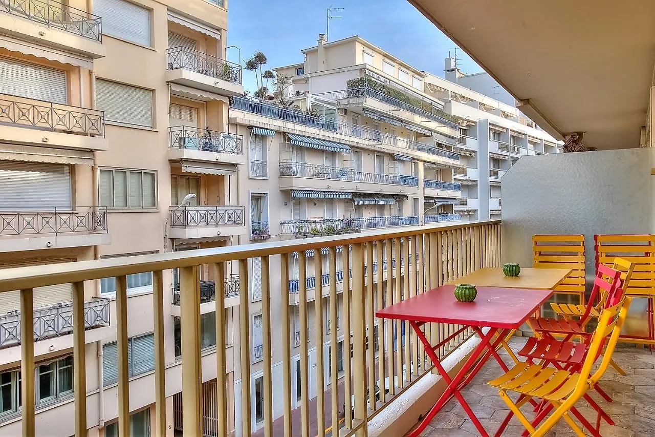 Luxury 4 Stars Apartment With 2 Terraces, Cannes Croisette